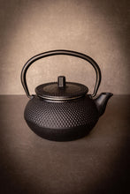 Load image into Gallery viewer, Cast Iron Tea Pot (300ml)
